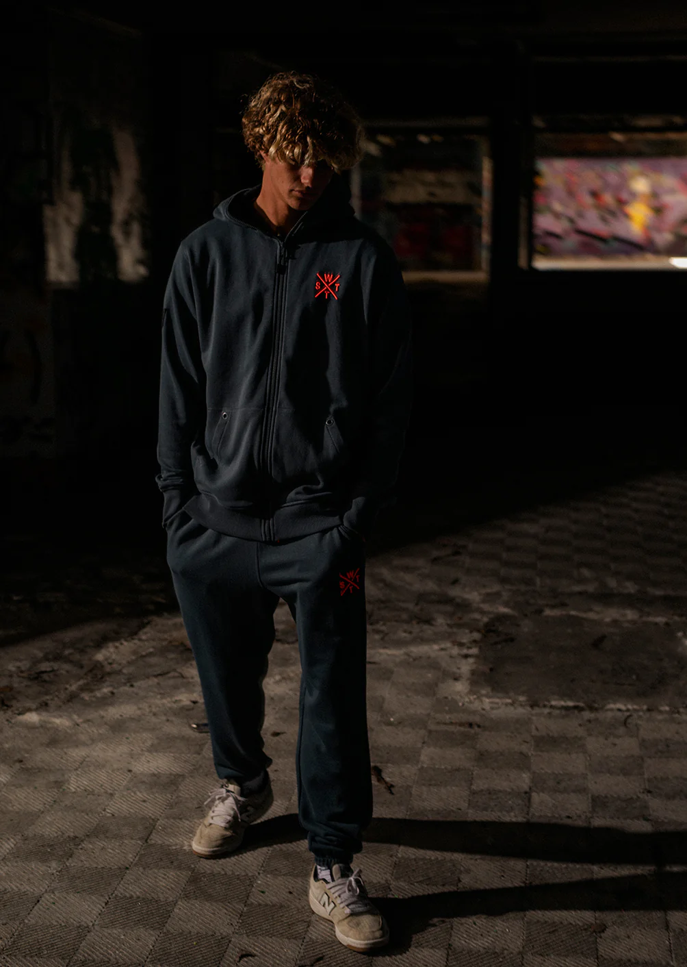 Miniature 1